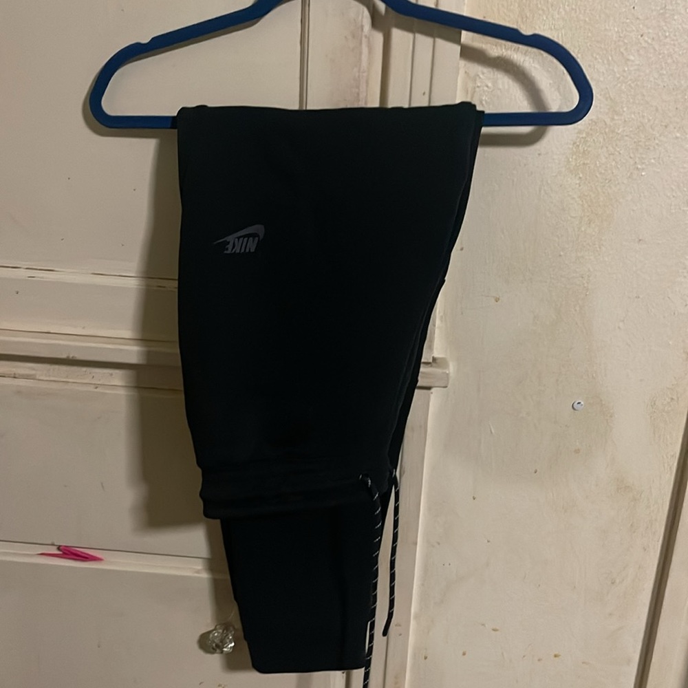 Full Nike Tech suit - Picture 3 of 4